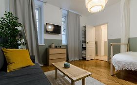Studio Next To Opera House A26